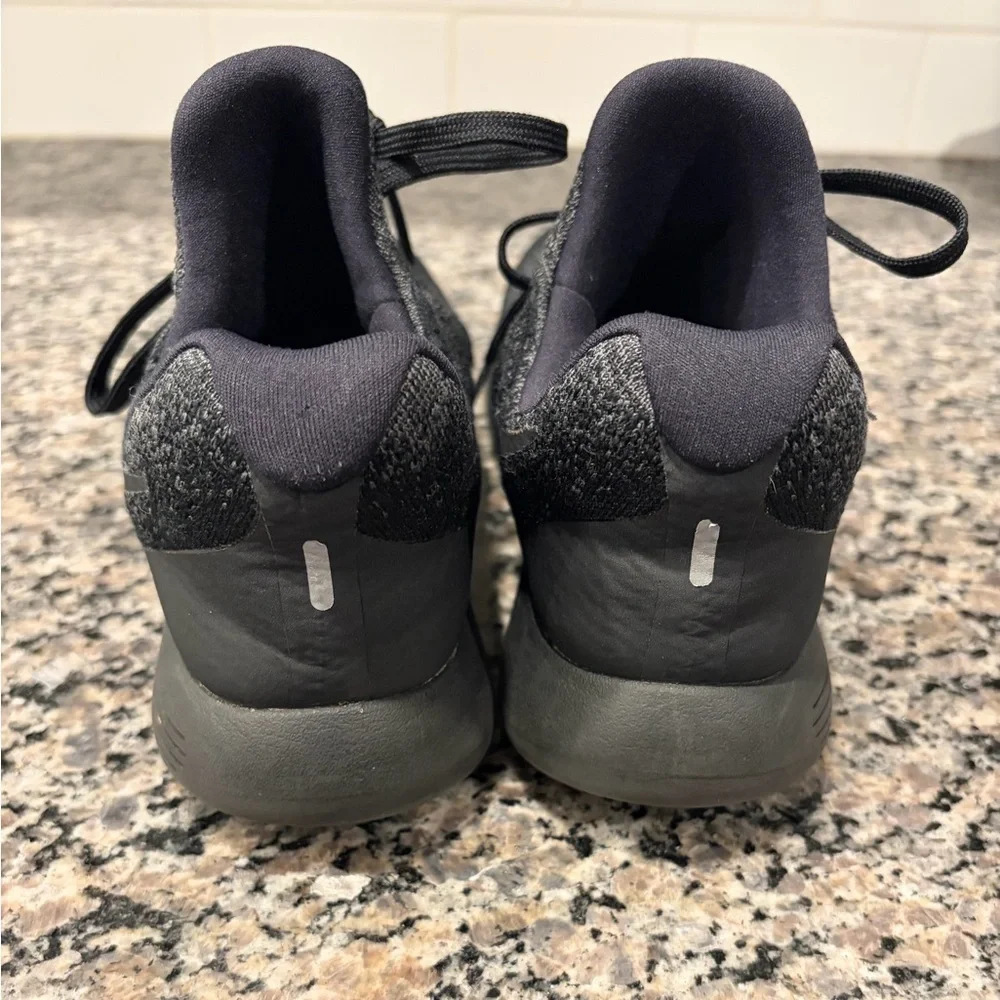 Nike LunarEpic Low Flyknit 2 Black Dark Grey Running Shoes Women’s‎ 9.5